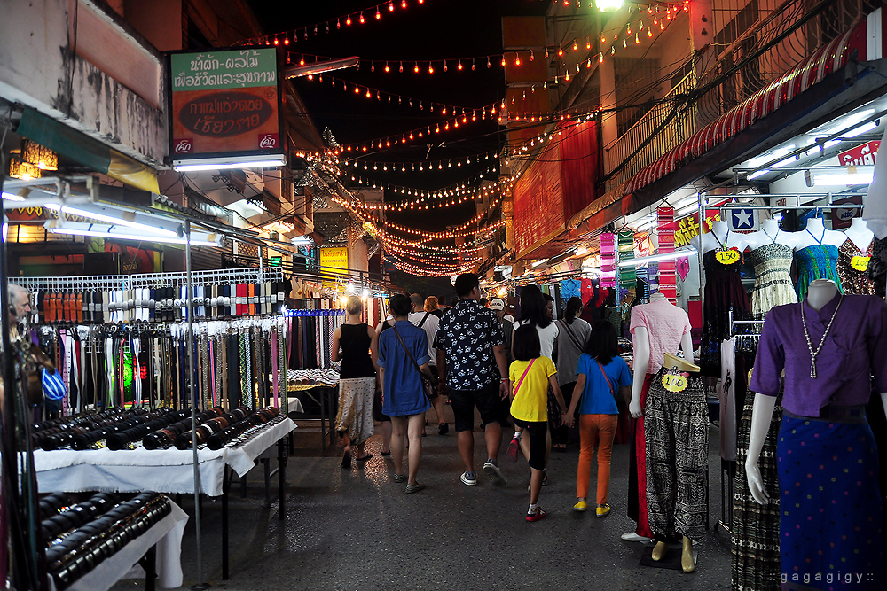 เชียงราย เที่ยว, pantip, review, Chiang rai, ที่เที่ยวเชียงราย, ที่กินเชียงราย, ของอร่อยเชียงราย, ร้านอร่อย เชียงราย, เชียงราย เที่ยวไหนดี, เชียงราย ที่พัก, โพธิ์วดล รีสอร์ท แอนด์ สปา, Phowadol Resort & Spa, วัดพระแก้ว, ร้านกาแฟ เชียงราย, เบเกอรี่ เชียงราย, ร้านบรรยากาศดี เชียงราย, ชีวิตธรรมดา เชียงราย, วัดร่องขุ่น, ไร่บุญรอด, Singha Park, เที่ยววัดเชียงราย, Bangkok airways, ศาลหลักเมือง เชียงราย, ภูภิรมย์ เชียงราย, ใบชา, ไร่ชา, บ้านดำ เชียงราย, ถนนคนเดิน เชียงราย, หอนาฬิกา เชียงราย, ดอยตุง, พระตำหนักดอยตุง, แม่สาย, ท่าขี้เหล็ก, หลู้ลำ เชียงราย, คำธนา เชียงราย, KhamThana Hotel Chiang Rai, ไร่ชาฉุยฟง, สามเหลี่ยมทองคำ, วัดถ้ำป่าอาชาทอง, พระขี่ม้า บิณฑบาตร, ครูบาเหนือชัย, วัดพระธาตุจอมจันทร์, ไร่เชิญตะวัน,