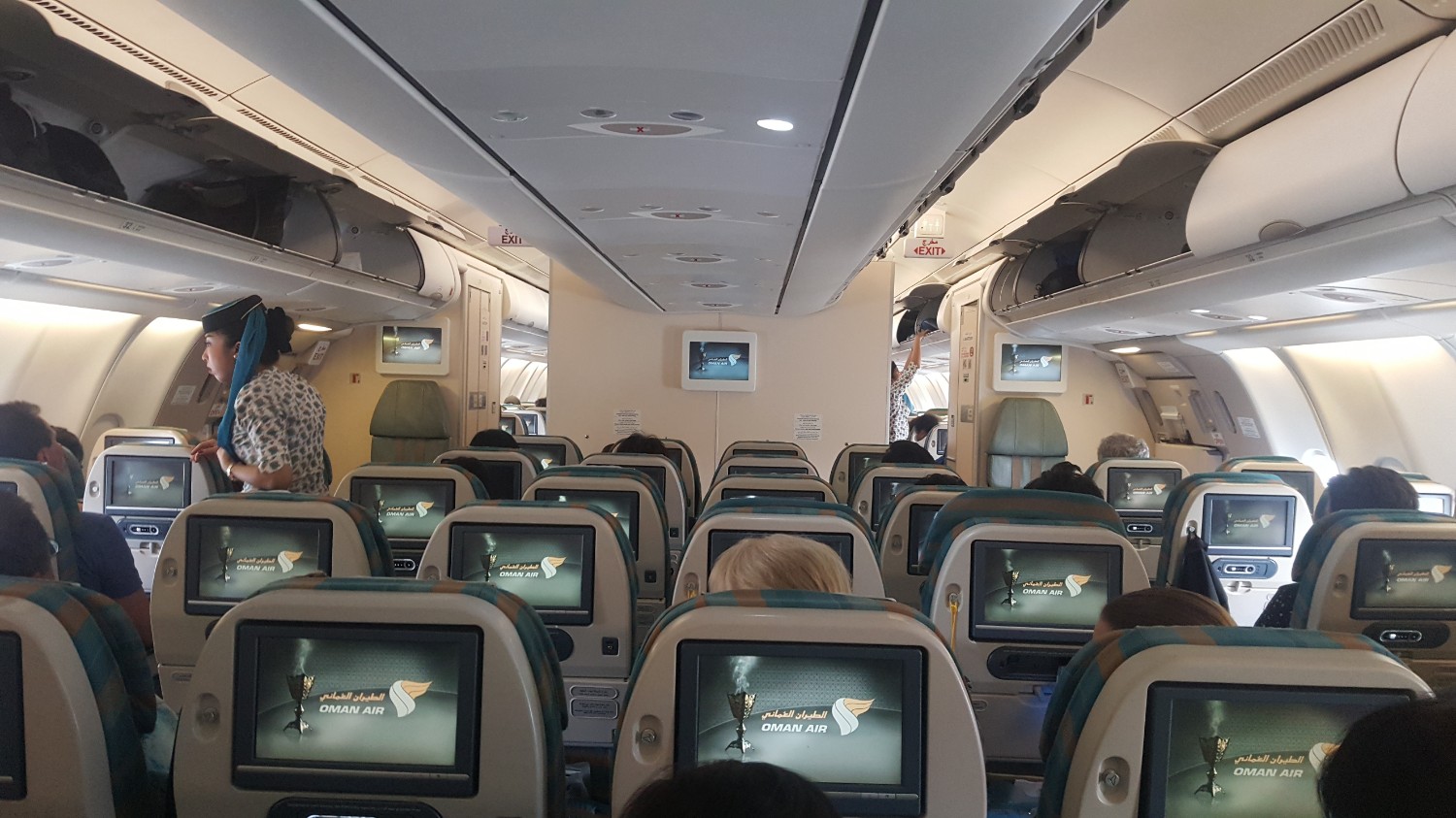 รีวิวสายการบิน Oman Air และสนามบิน Muscat International Airport - Pantip