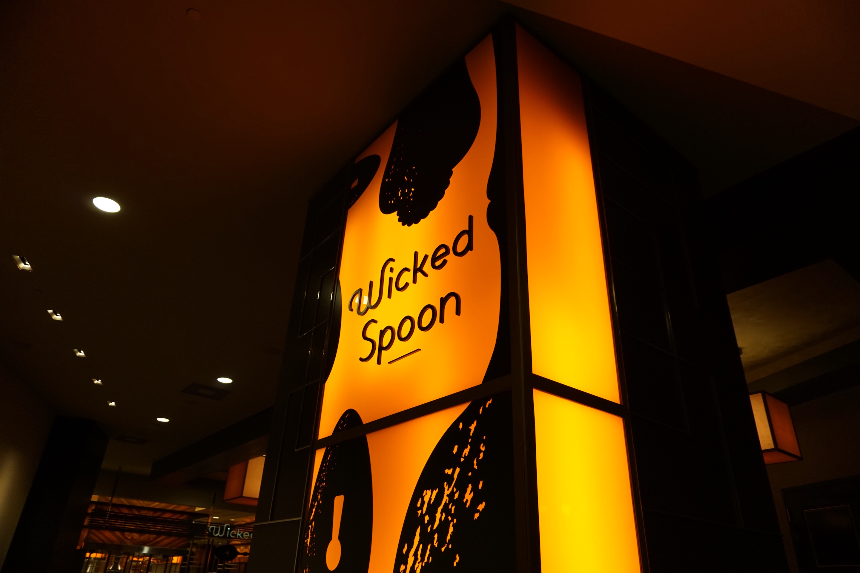ร้านบุฟเฟต์ Wicked Spoon