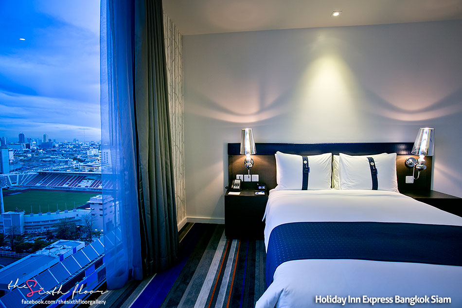 Review สะดวกสบายใจกลางกร ง Holiday Inn Express Hotel Bangkok Siam Pantip