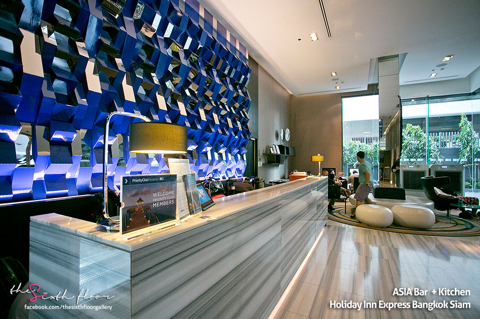 Review สะดวกสบายใจกลางกร ง Holiday Inn Express Hotel Bangkok Siam Pantip