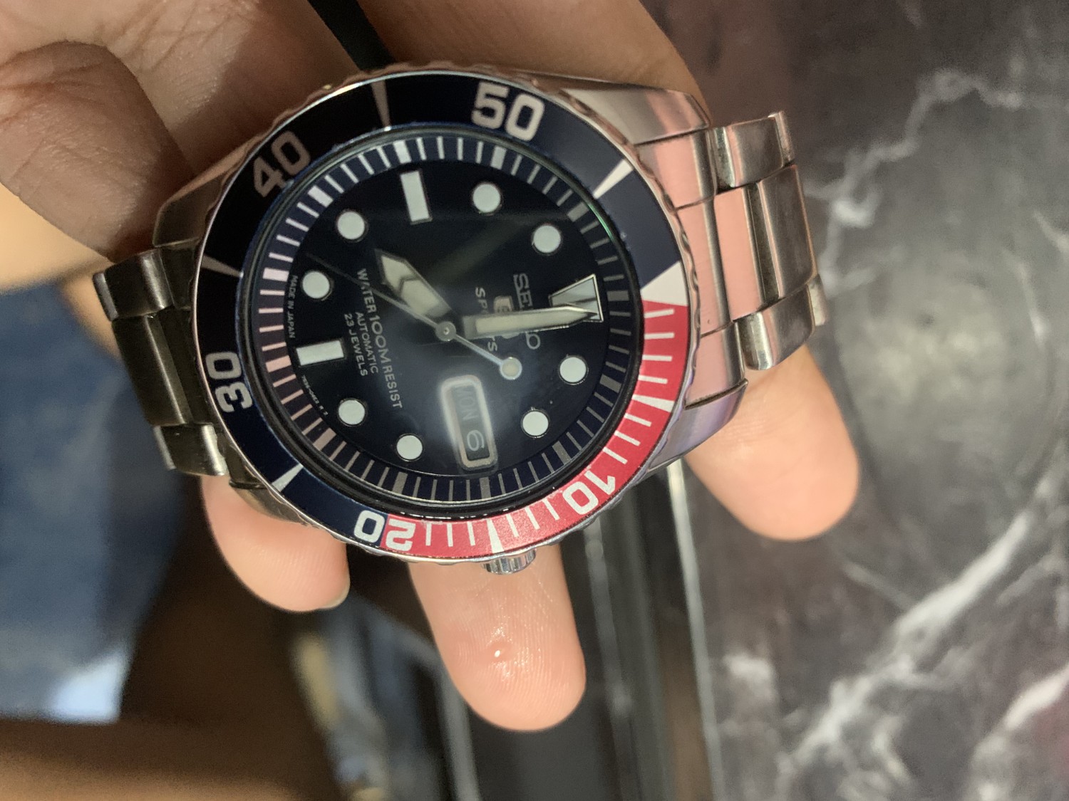 Tissot seastar 1000 clearance pantip