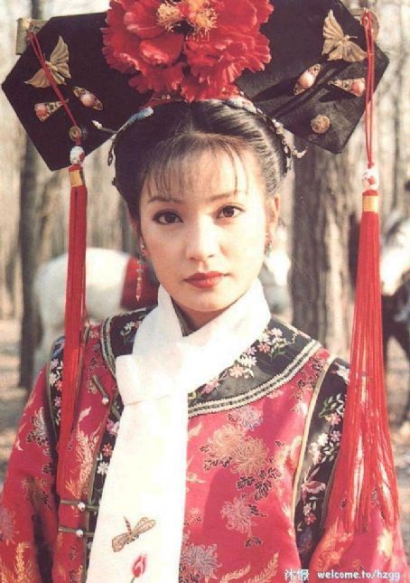 ทรงผมผู้หญิงจีนในสมัยโบราณ อย่างในหนัง องค์กำมะลอ เค้าใช้ผมจริง  หรือวิกทำครับ - Pantip