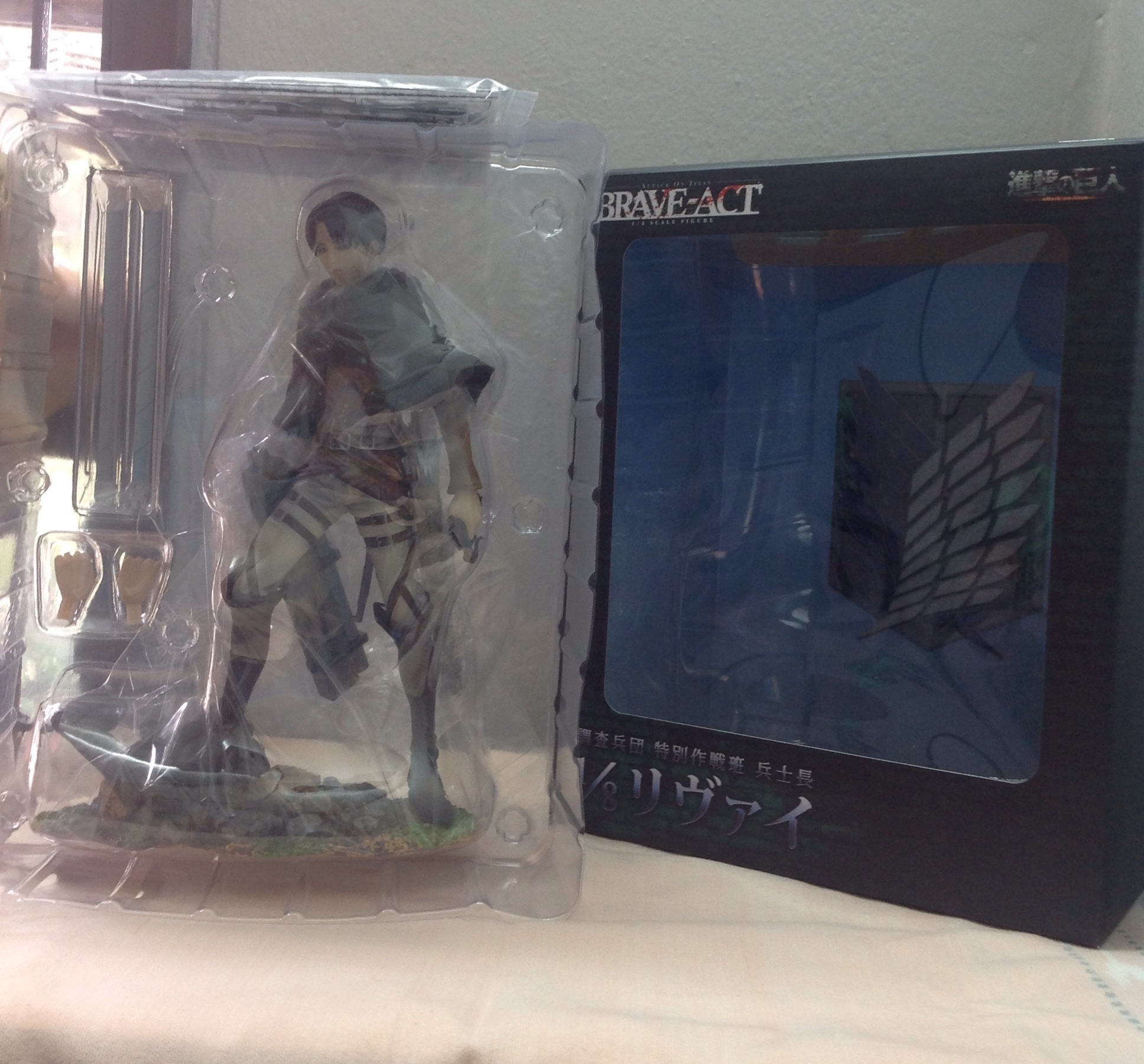 Figurine unboxing and review: Sentinel Brave-Act Shingeki no