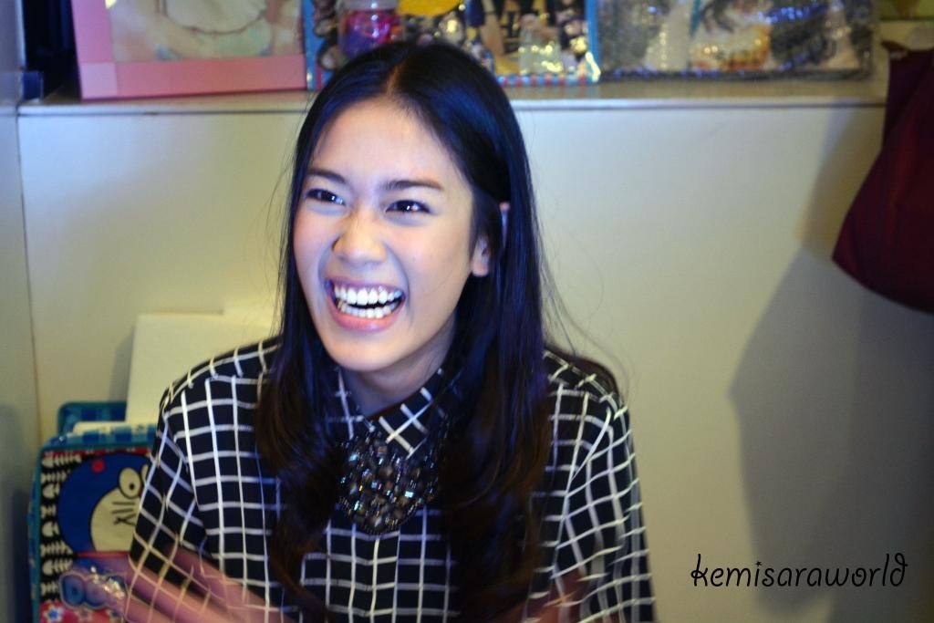 เก็บตก #Happy19thKemisaraDay เบลล์ เขมิศรา 18.09.57 by ...