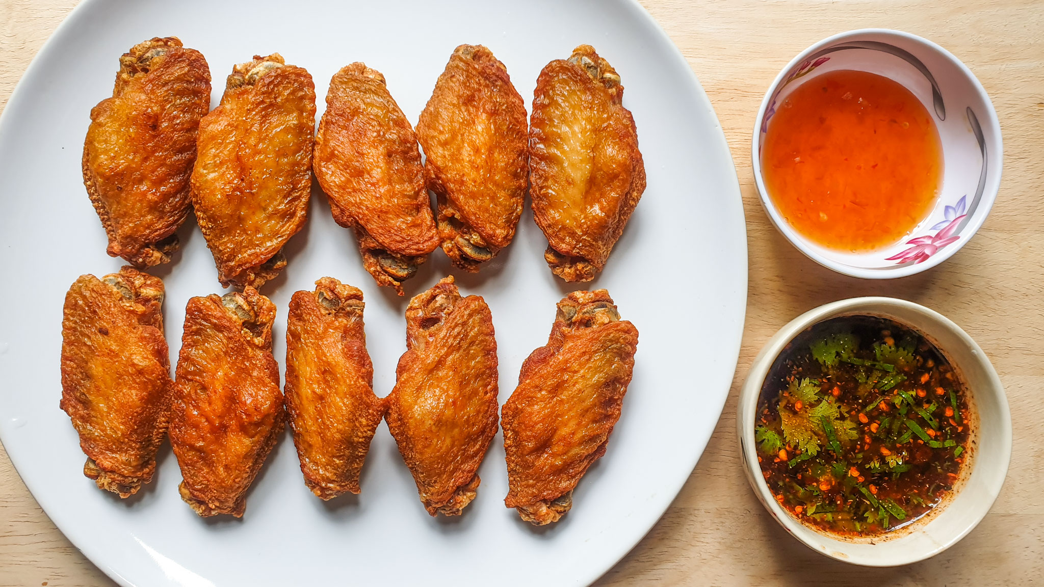 ปีกไก่ทอดน้ำปลา เมนูทำง่าย เครื่องปรุงน้อย อร่อยยกนิ้ว - Mai's Kitchen -  Pantip