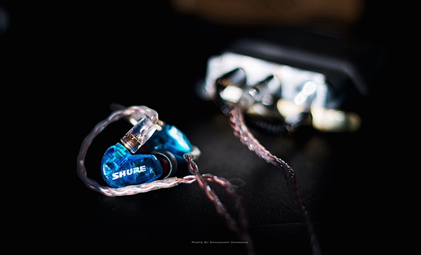 shure se215 pantip