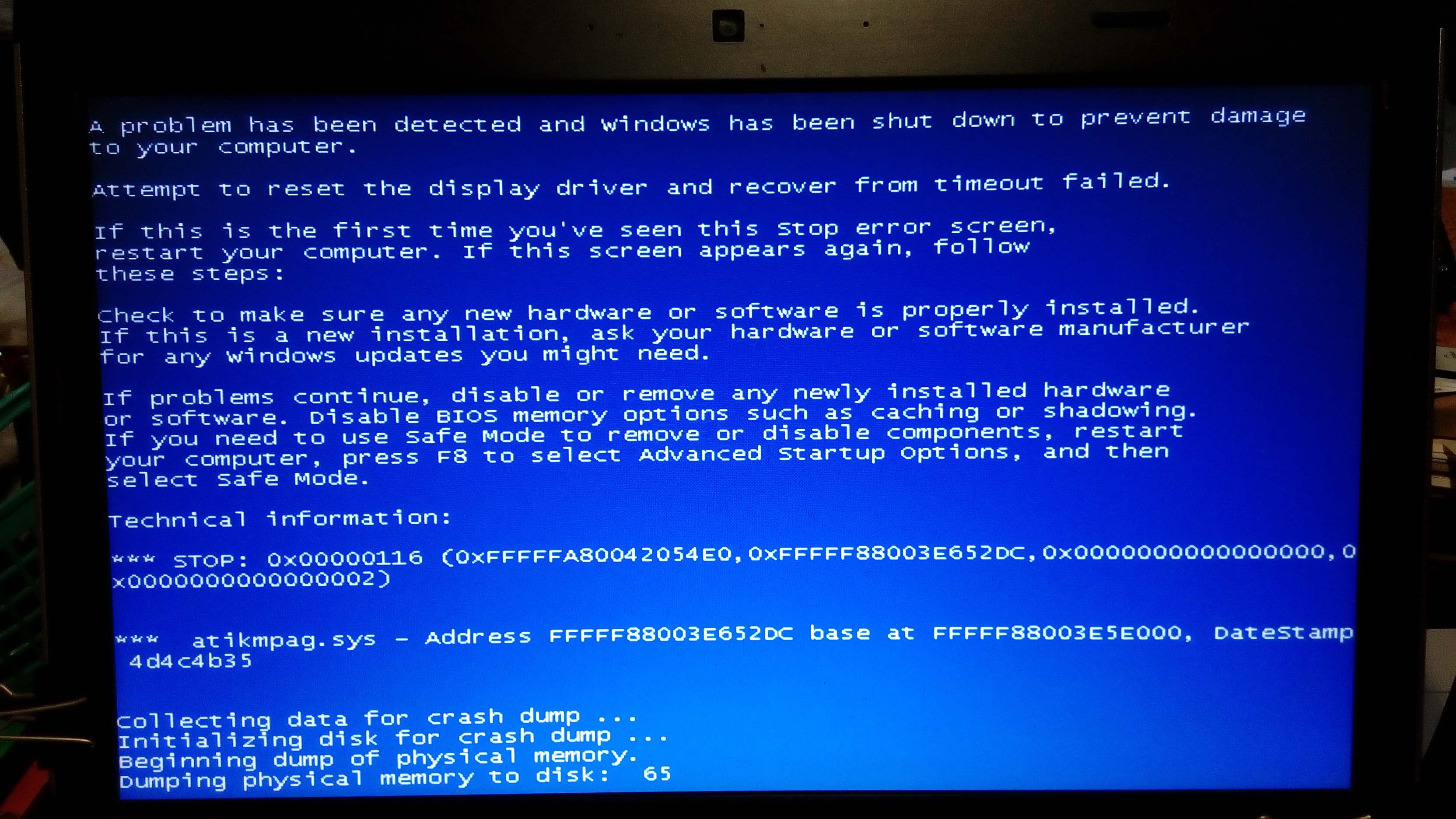 При игре перезагружается компьютер. Синий экран. Синий экран Windows. Physical Memory. Синий экран смерти виндовс 10.