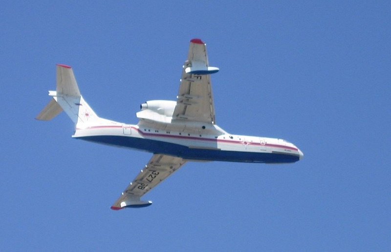 Beriev Be-200 watershow 