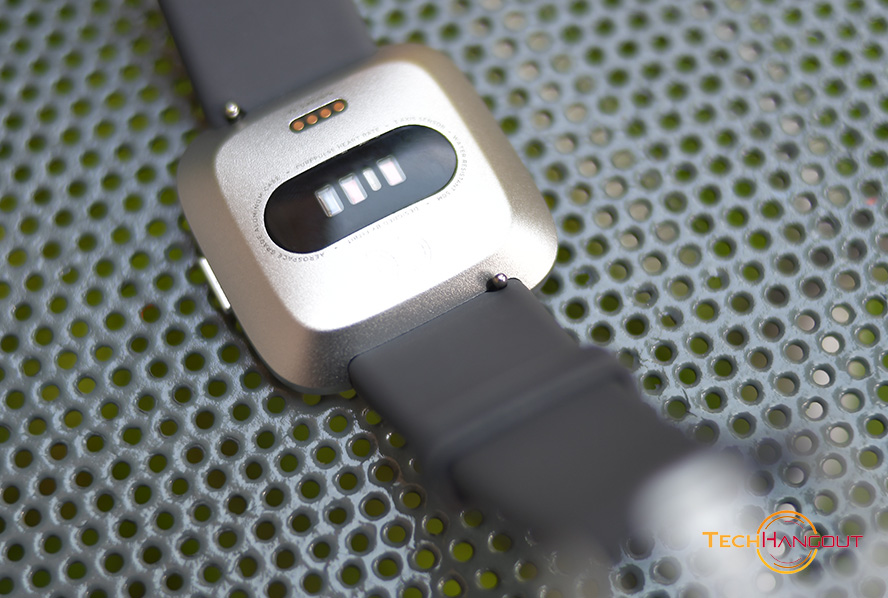 Fitbit versa pantip online