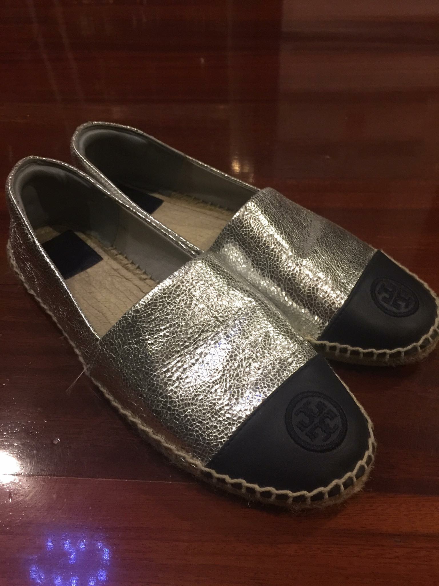 Tory shop burch pantip