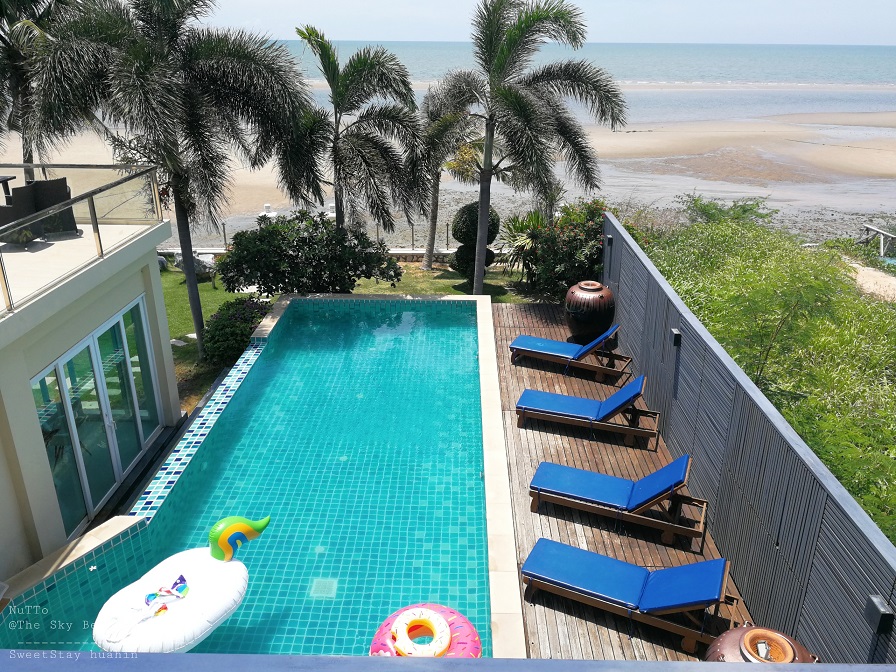 รีวิว บ้านหรู ติดทะเล สำหรับสายปาร์ตี้ " The Sky Beachfront Hua Hin Pool Villa " - Pantip