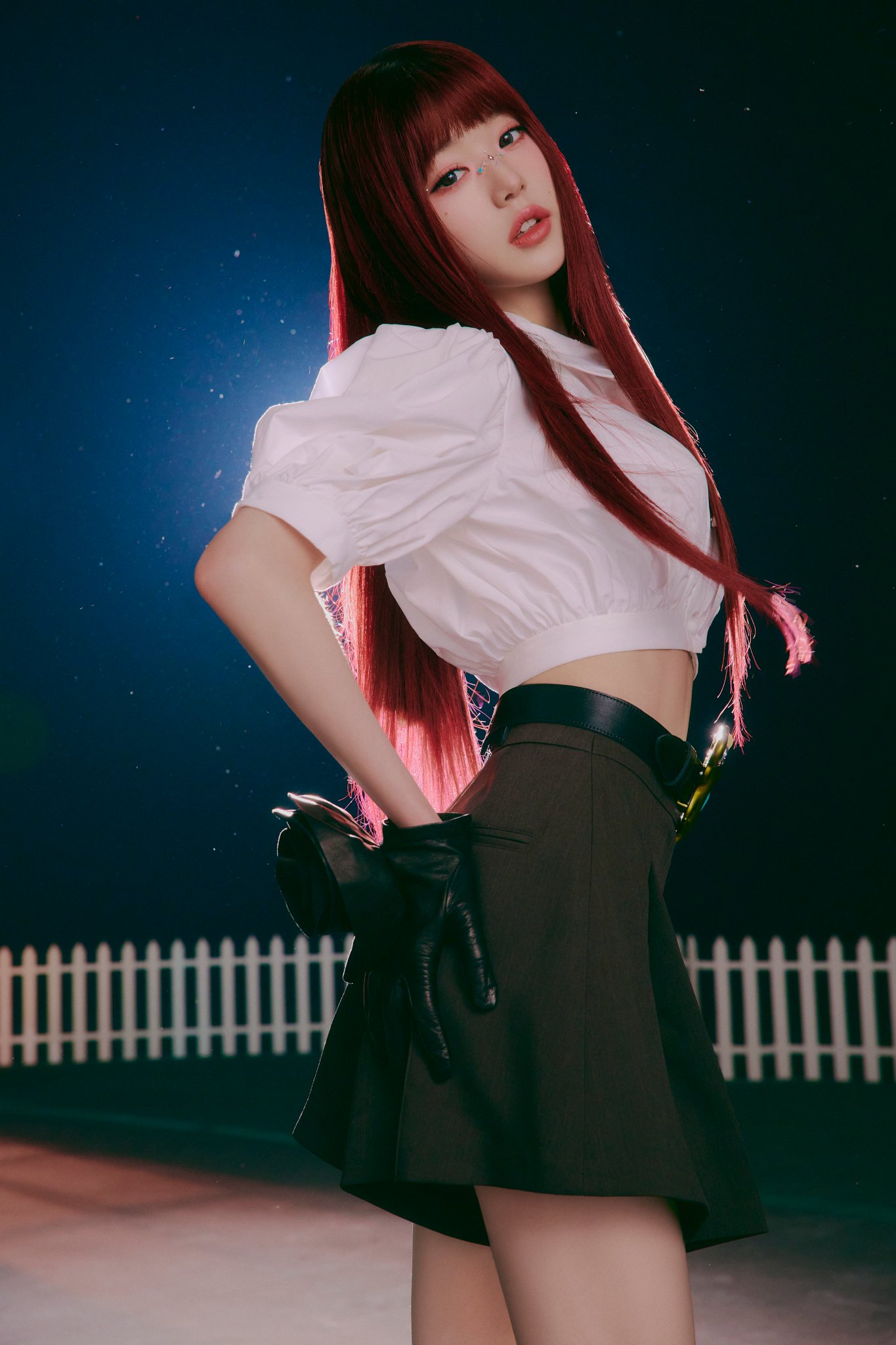 【IVE (ไอฟ์)】𝐈𝐕𝐄 𝐒𝐖𝐈𝐓𝐂𝐇 ; CONCEPT PHOTO 4 - JANGWONYOUNG, REI , LEESEO ...