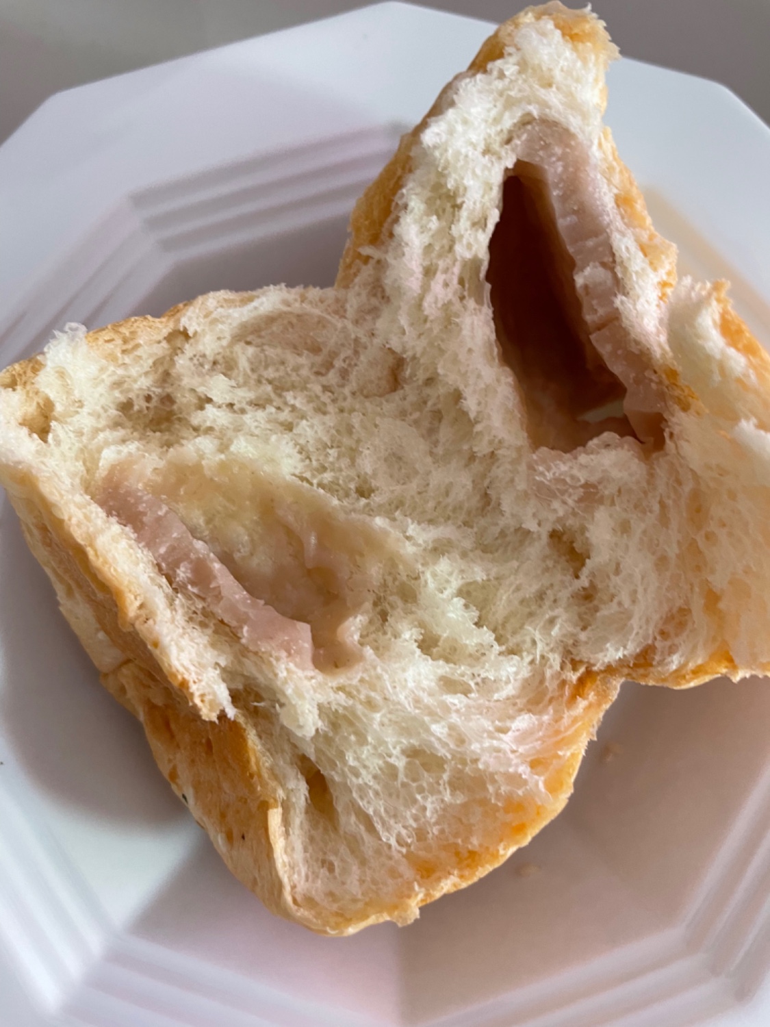 [CR] ขนมปังใส้เผือกแม็คโคร pantip