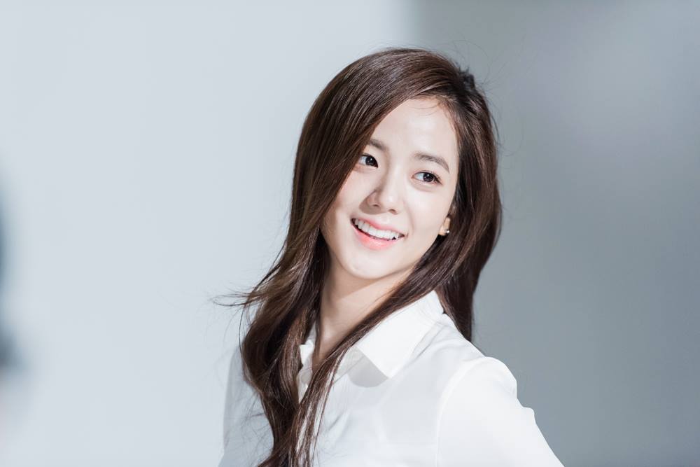 [K-POP] Kim Jisoo หนึ่งในสมาชิก YG NEW Girl Group - Pantip