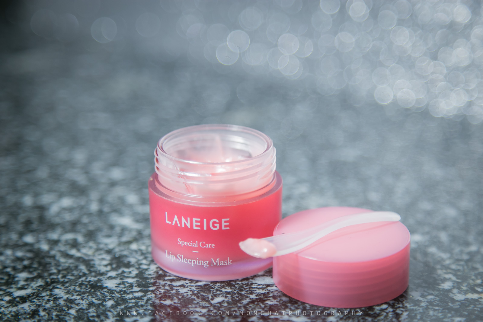 Laneige маска lip sleeping mask. Laneige Lip sleeping Mask. LNG маска для губ Laneige Lip sleeping Mask - Berry(NFS) 3g. Маска для губ Laneige голубая. Laneige на розовом фоне.