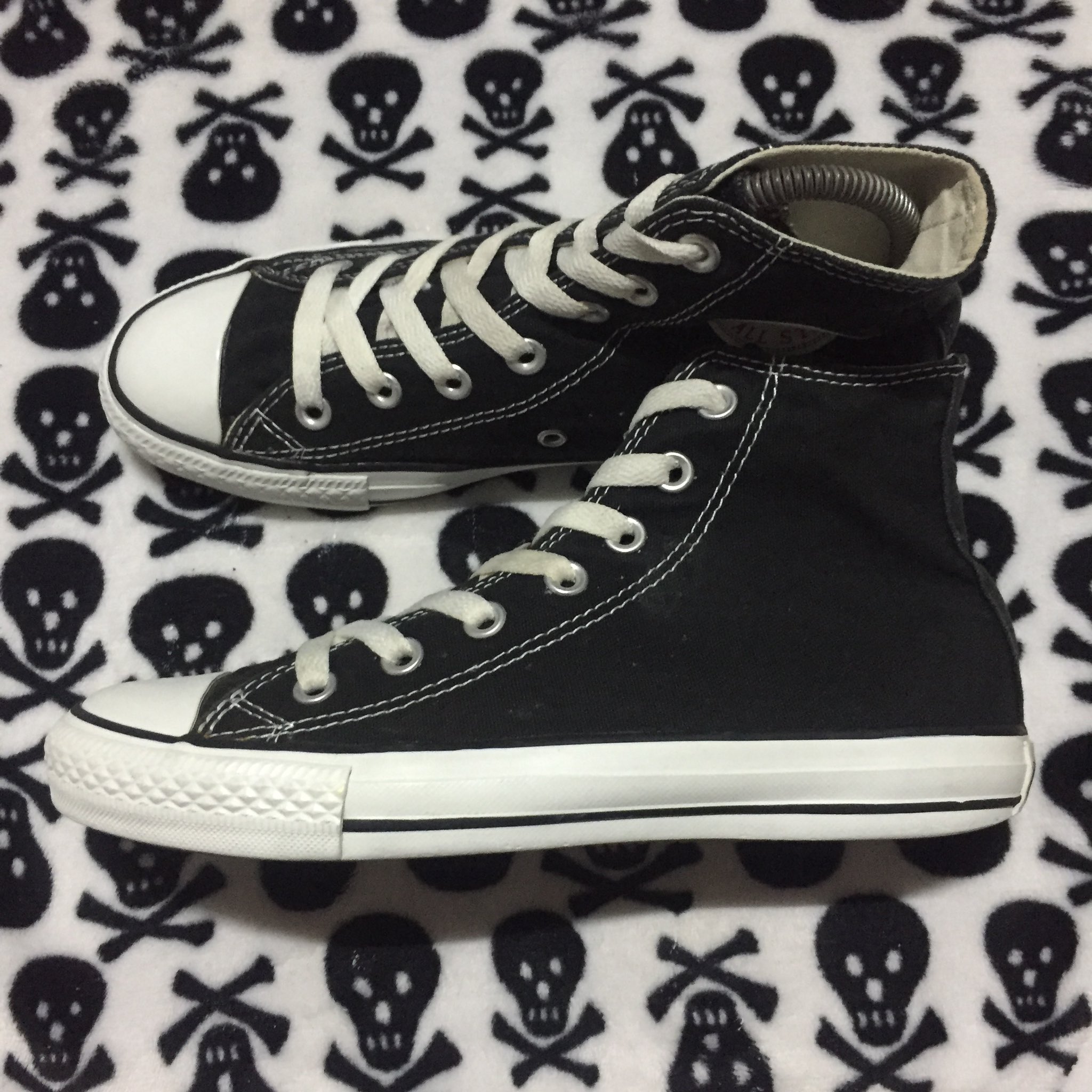 Converse chuck hotsell taylor ii pantip