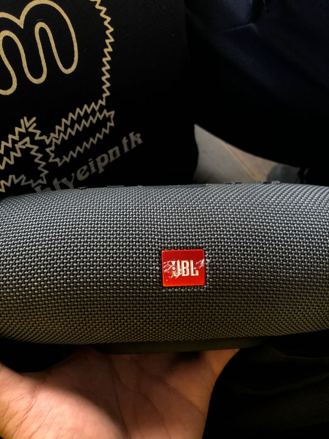 ลำโพง Jbl charge essential ตก - Pantip