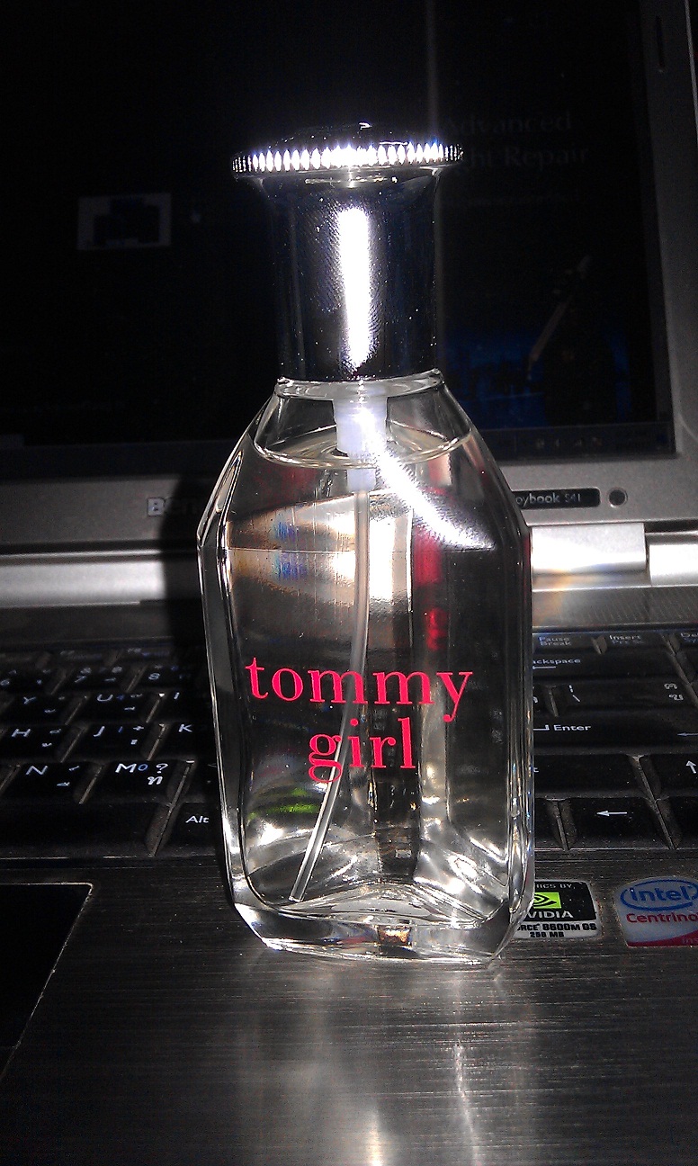 Tommy sales girl pantip