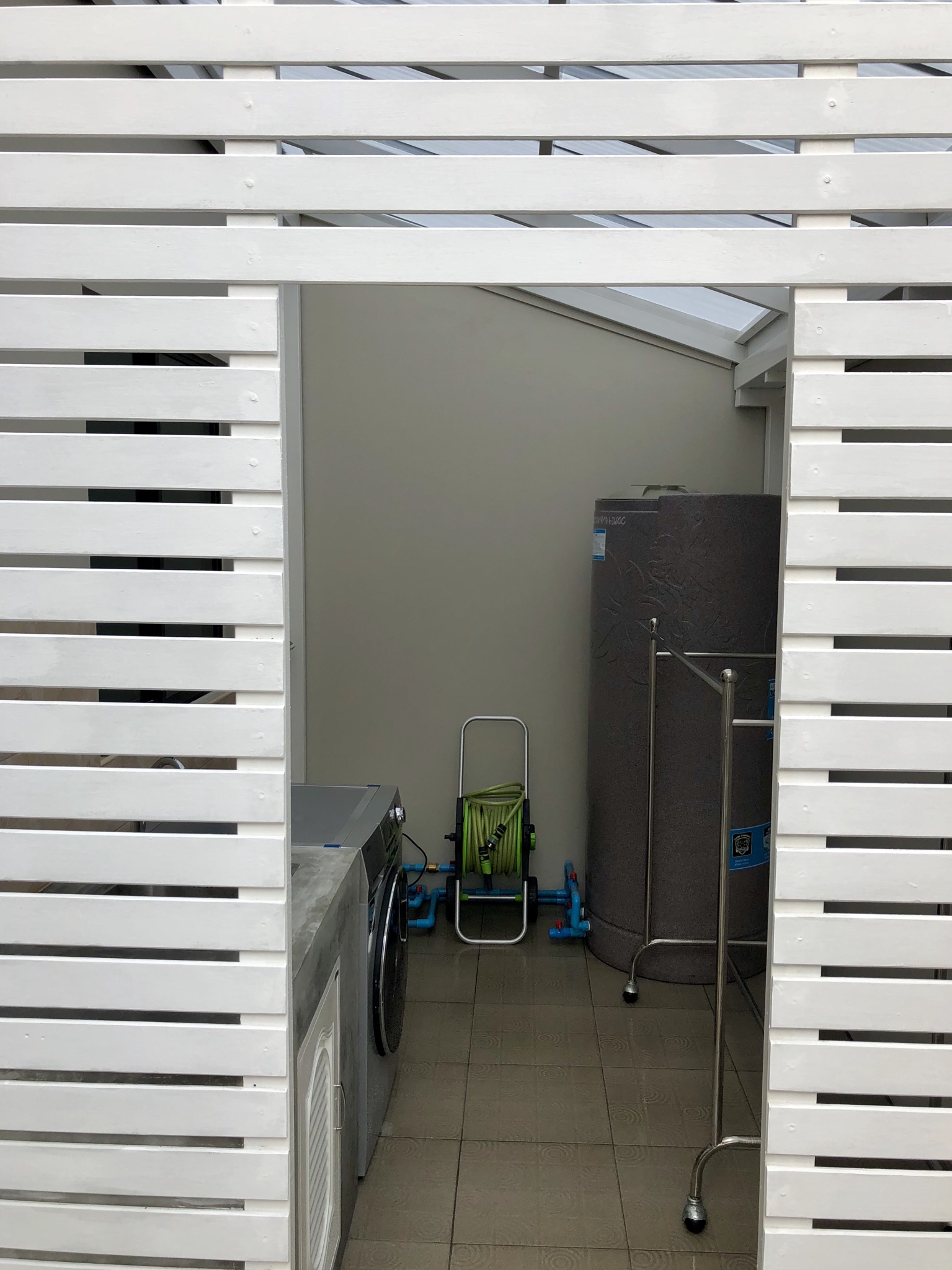 สอบถามค่าแรงช่าง ต่อเติมหลังคาหลังบ้าน - Pantip