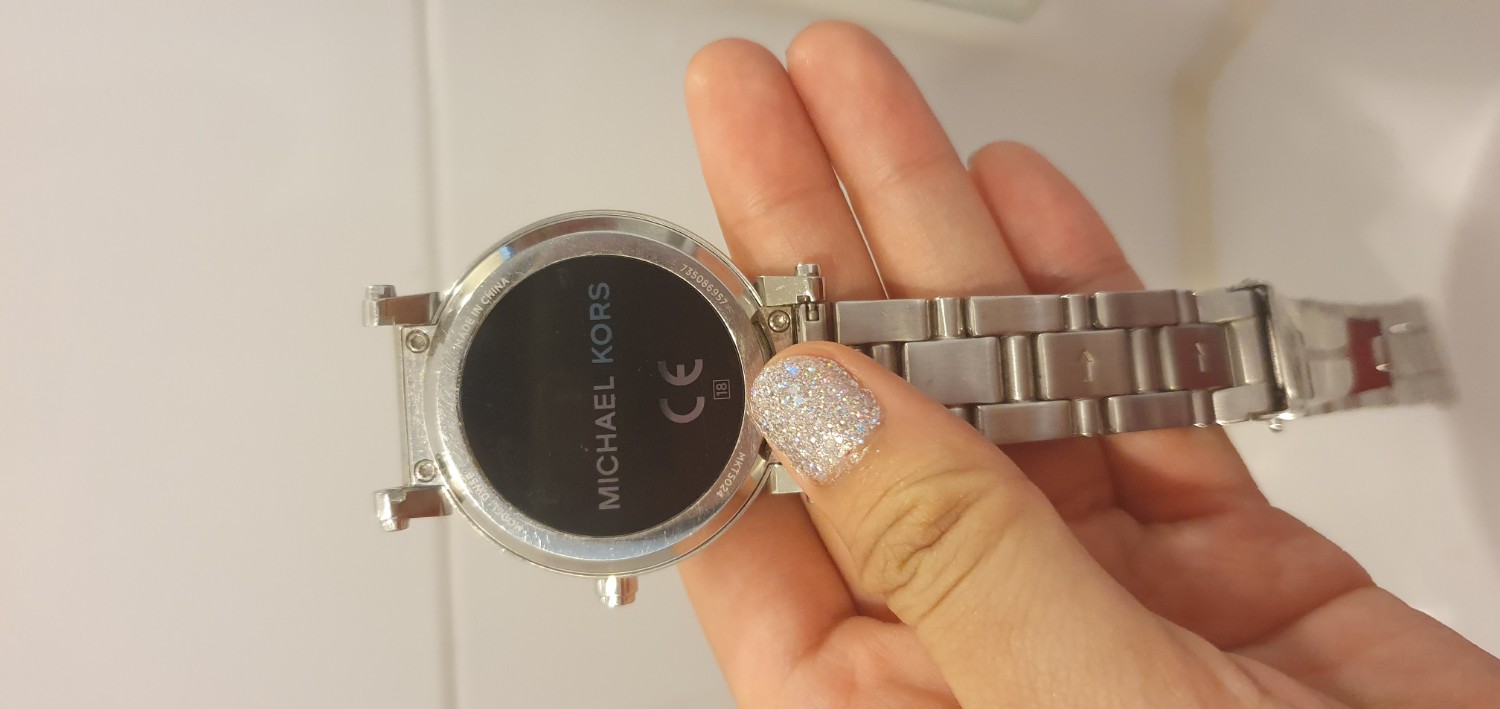 Michael kors 2025 smartwatch pantip