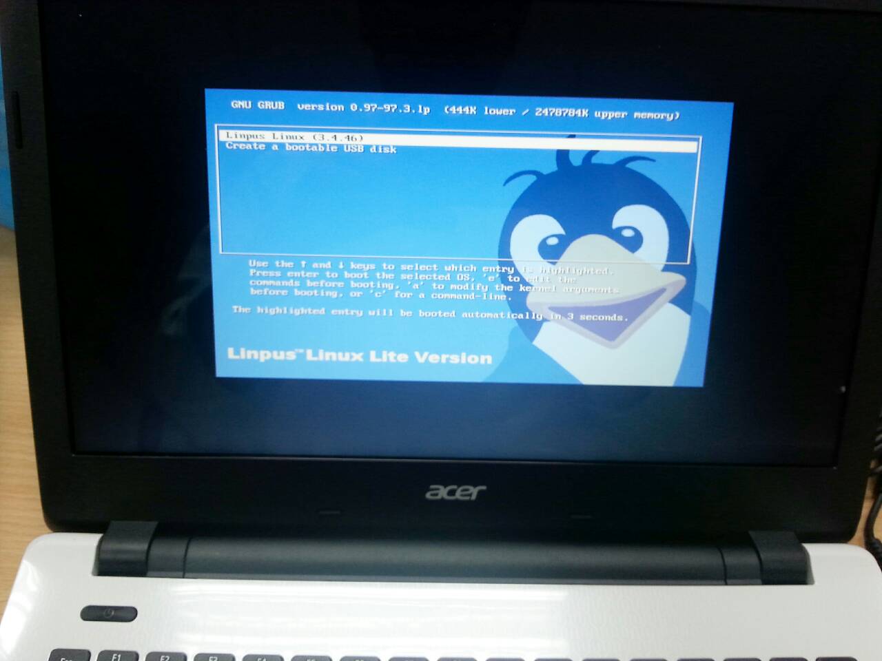 reboot acer aspire one