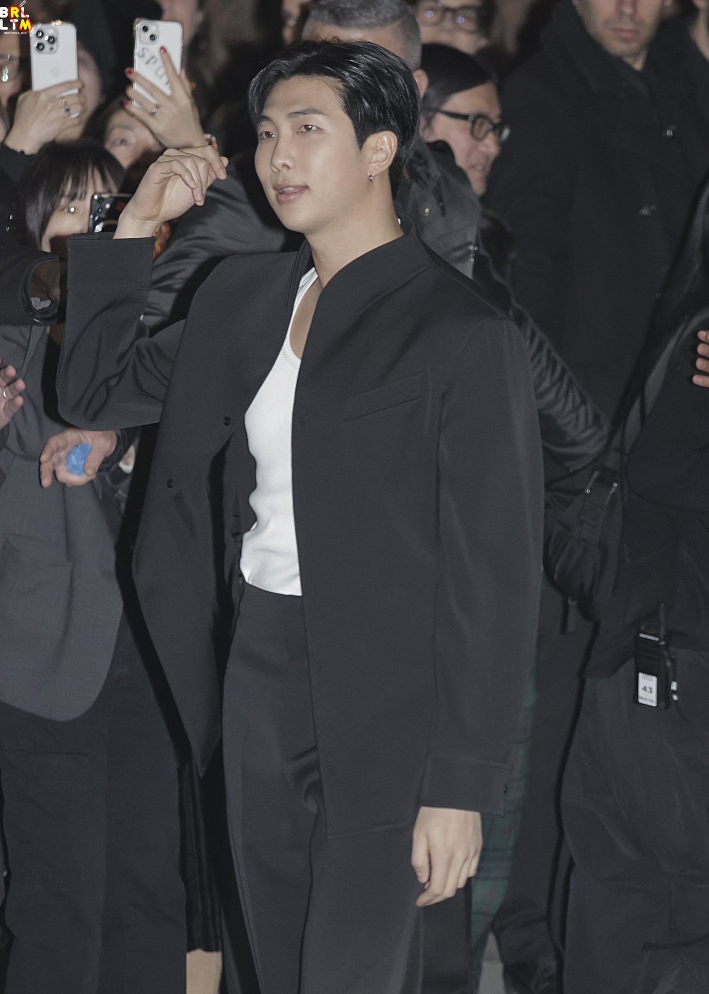 theqoo] GETTY IMAGE OF BTS RM AT THE BOTTEGA VENETA SHOW