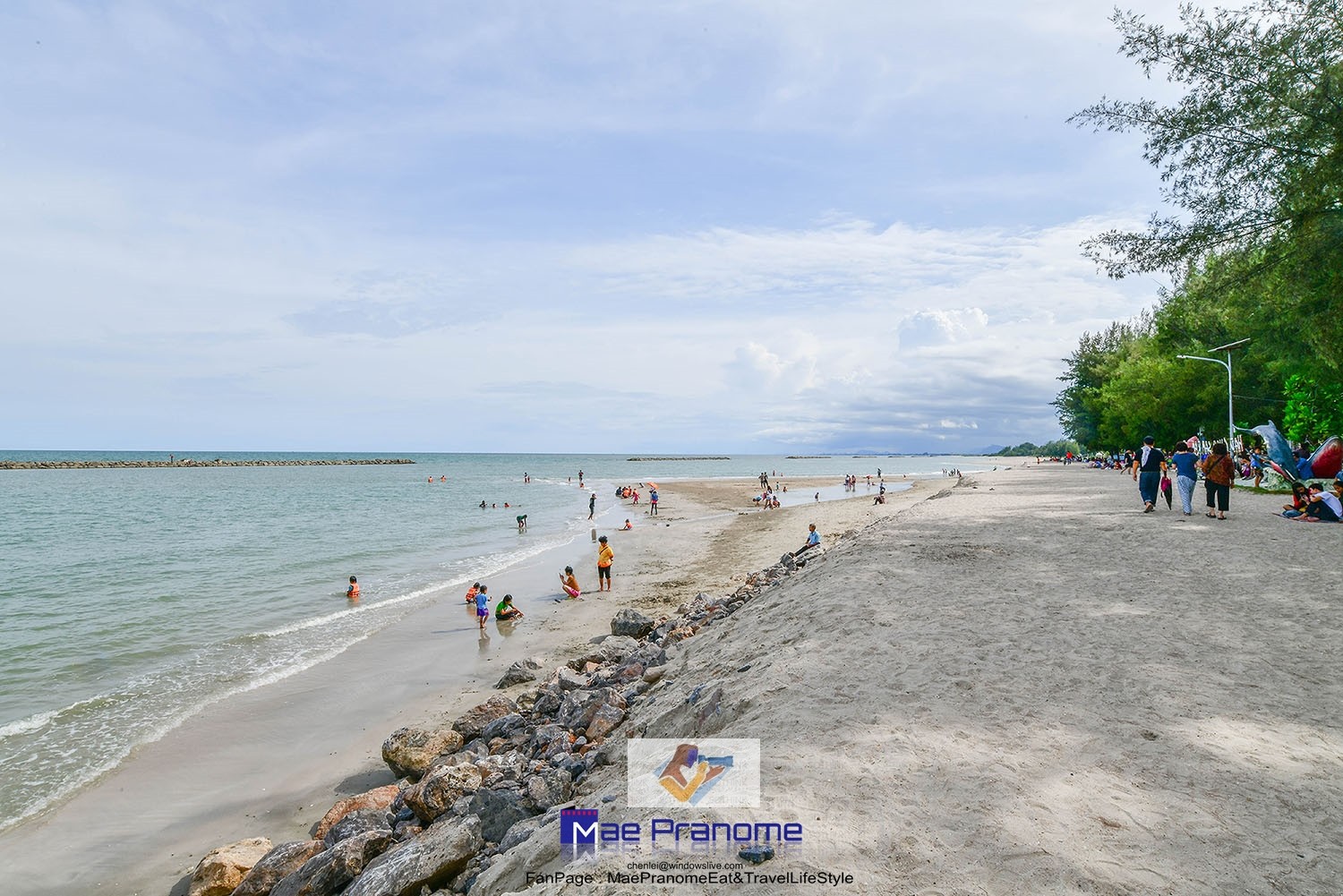 หาดเจ้าสำราญ เพชรบุรี ทะเลใกล้กรุงเทพ