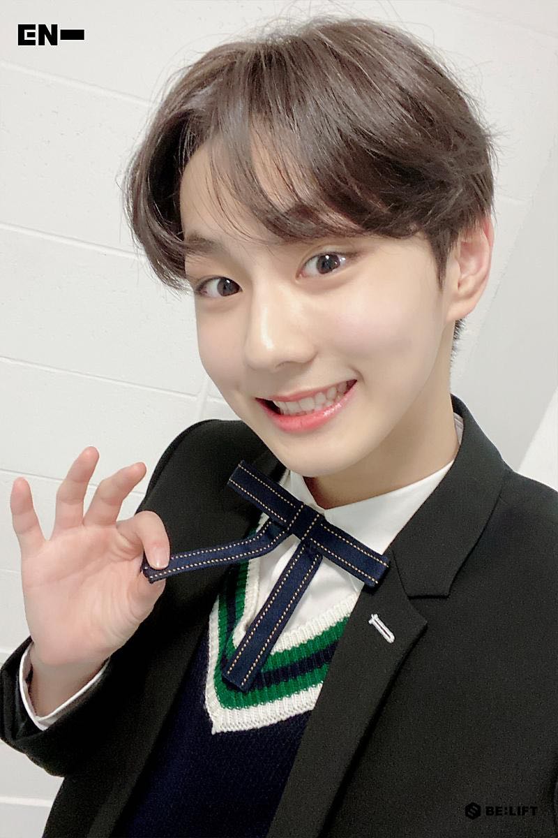 Naver Post Belift Lab เปิดเผยรูป #ENHYPEN Selca ...