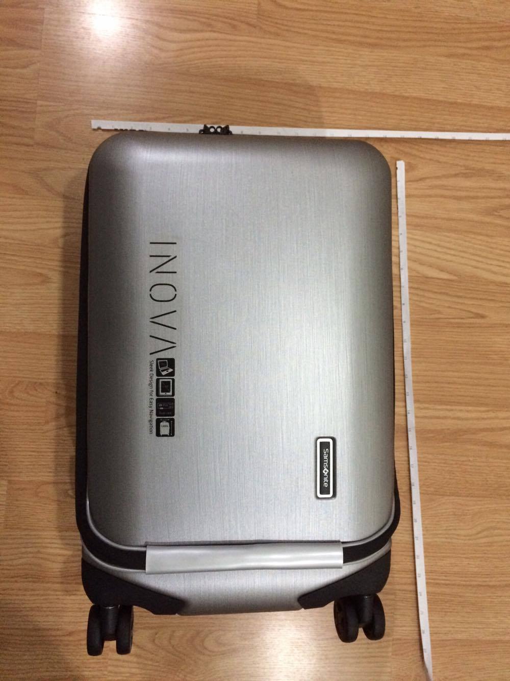 samsonite inova front pocket